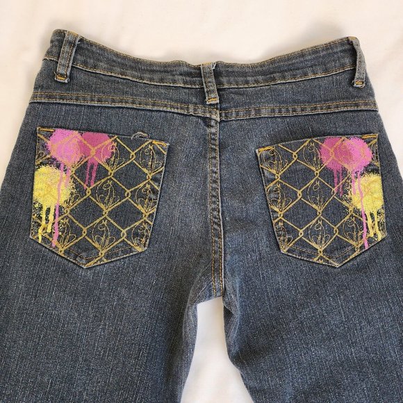 What's Hot Stretch Denim Capri Jeans Decorated Back Pockets Size S - Picture 2 of 11